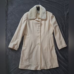 Charles Klien - Cream Women's Coat with Faux Fur Collar